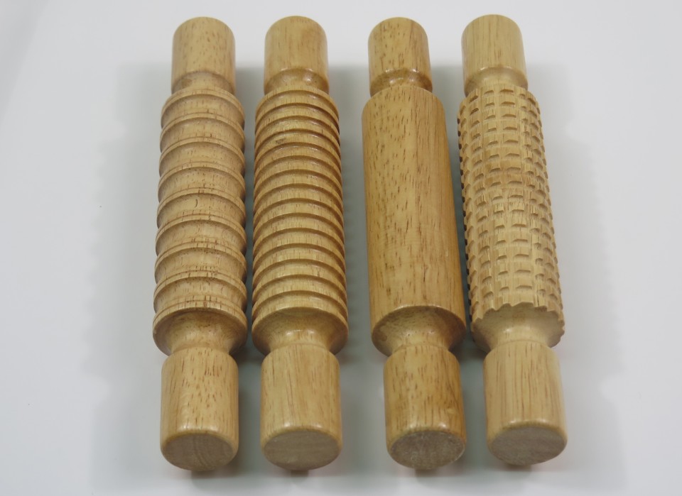 DAS Rolling Pin Wooden Patterned Pack 4