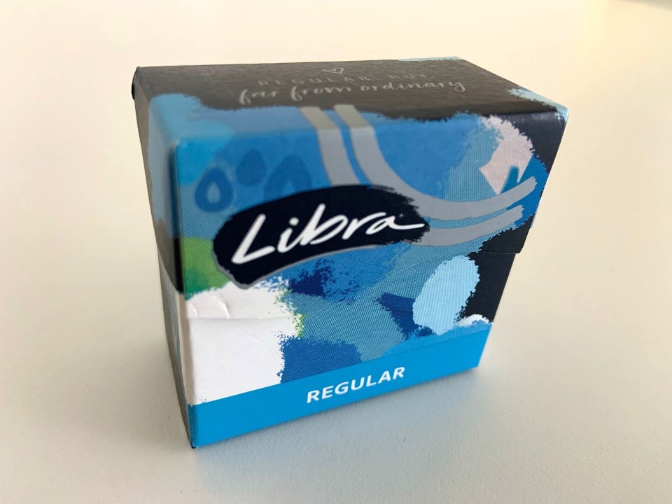 Libra Tampon Regular 8 per box Carton of 24